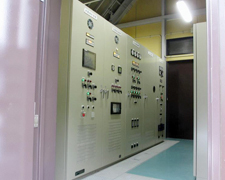 平沢川小水力発電所 水車制御盤